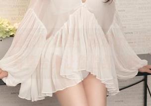 青豆客 – 复杂的浪漫：琪琪qlql的水手服写真合集让你脸红心跳